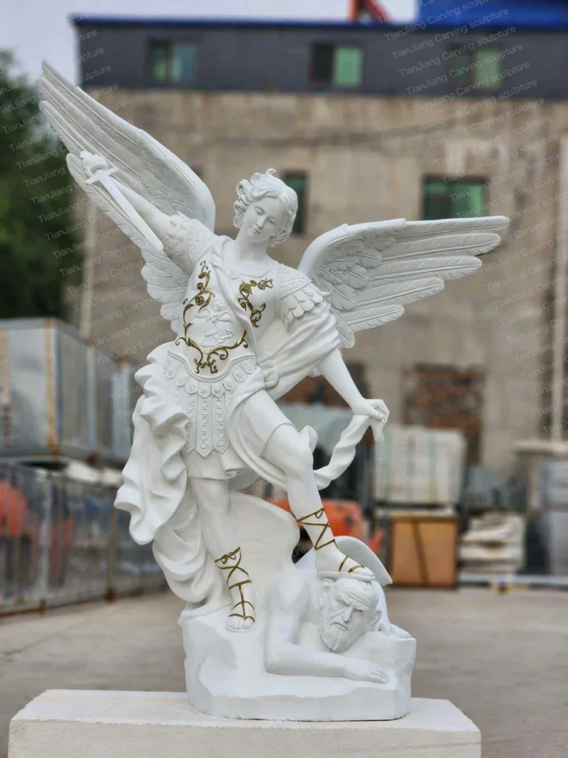 0e2681f1-e709-41be-8b1b-08ec6ebebe43.webp White marble and gold sculpture of St. Michael the Archangel
