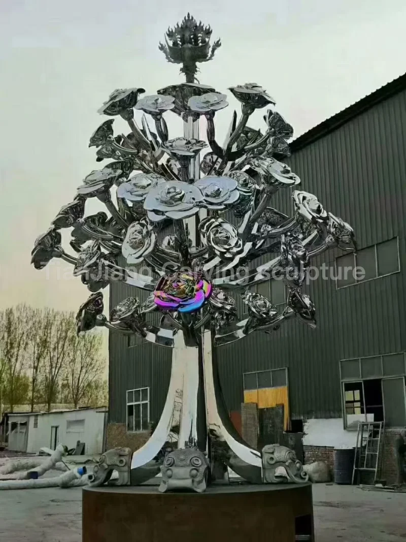a6a863e5-8aa3-407d-b6e7-26b368cd0998.webp Stainless steel mirror rose tree sculpture