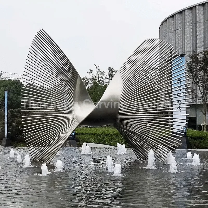 b1384dfe-ceb0-47a4-8ebb-a57b834364fe.webp Stainless steel brushed fan-shaped line waterscape sculpture